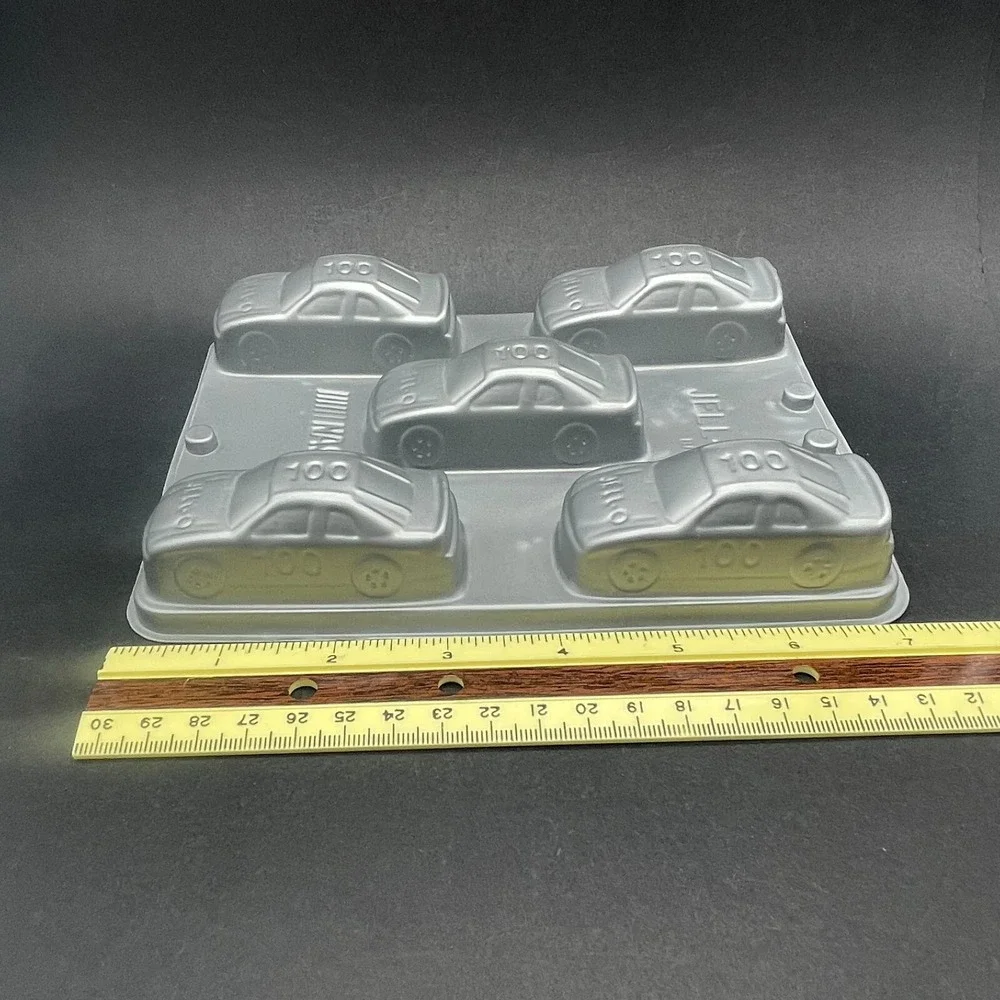 Jell-O NASCAR Jigglers Shots Molds Makes 5 Cars Gray Plastic 1/64 Scale (3